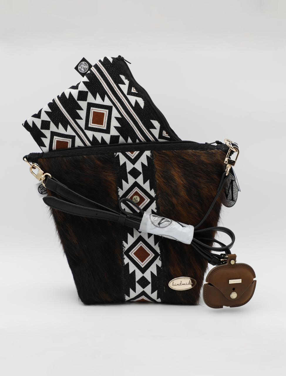 Midnight Mesa: Handcrafted Western Tassel Handbag Set with Black