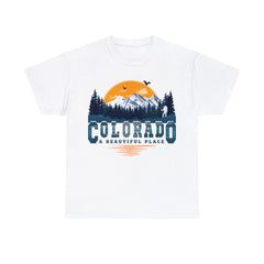 Colorado A Beautiful Place Retro Vintage Mountains Nature Hiking T-Shirt